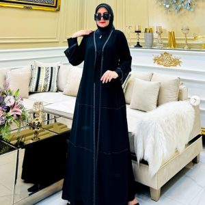 Elegant and Luxurious Black Abaya