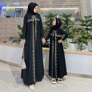 Luxurious Black Abaya | Intricate Embroidery