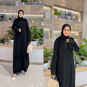 Elegant Black Abaya with Lace Detailing