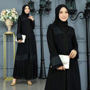 Black Pleated Abaya