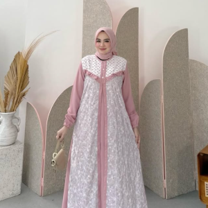 Elegant Muslimah Embroidery Maxi Dress